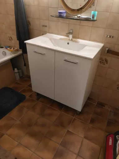 meuble de salle de bain 80cm de large sur pieds