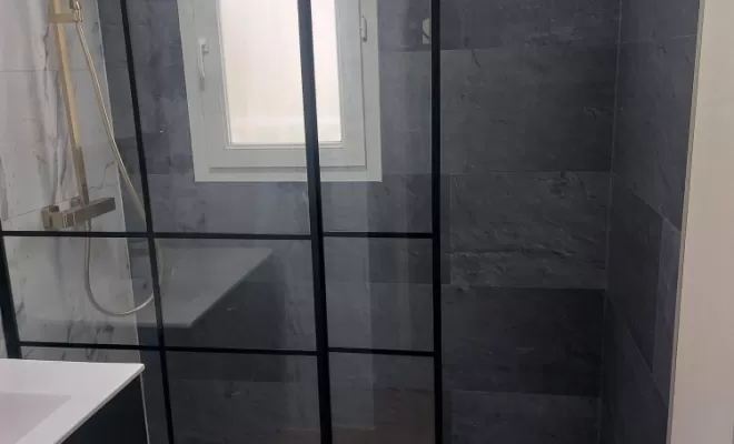pose de parquet étanche spécial salle de bain